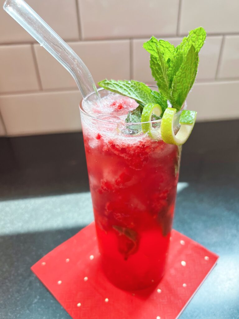 raspberry mojito