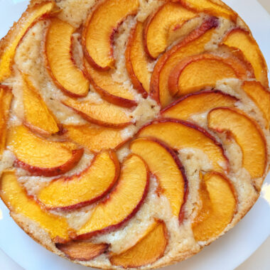 summer peach cake