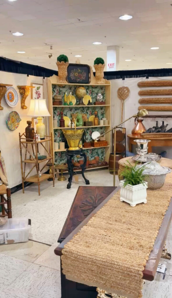 scott antique market